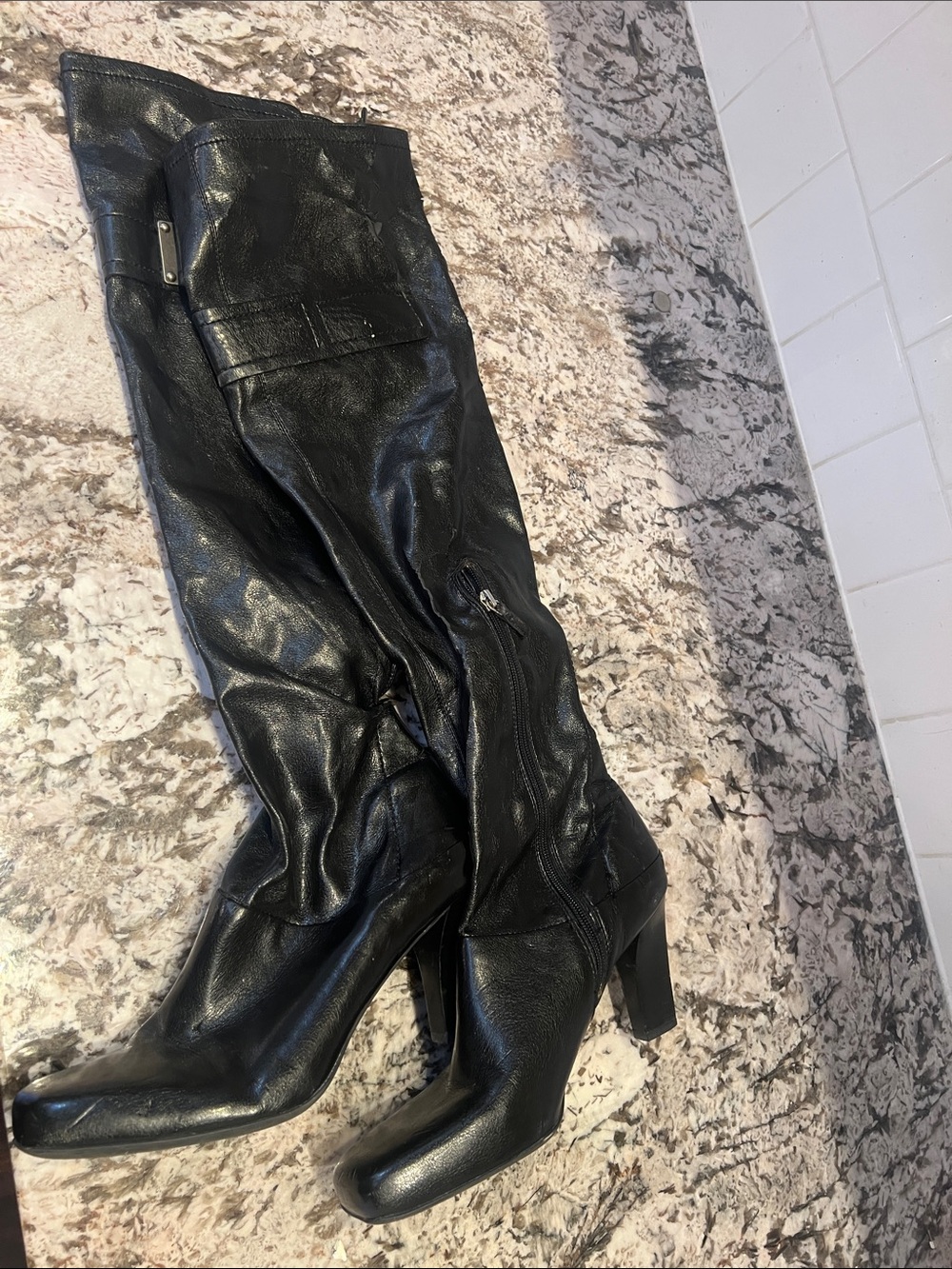 Shoes - Picture 7 of 7